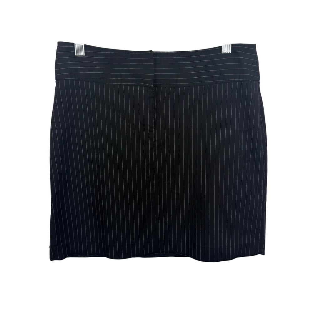 Express Womens Black White Pinstripe Mini Skirt Size 2 Stretch Career Officecore